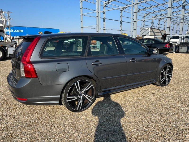 Volvo V50 R-Design 2.0 , снимка 5 - Автомобили и джипове - 49171166