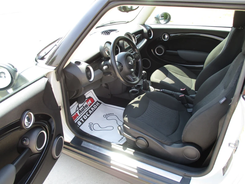Mini Cooper 1.6/БЕНЗИН/122кс./АВТОМАТИК/КАТО НОВА, снимка 9 - Автомобили и джипове - 50917488