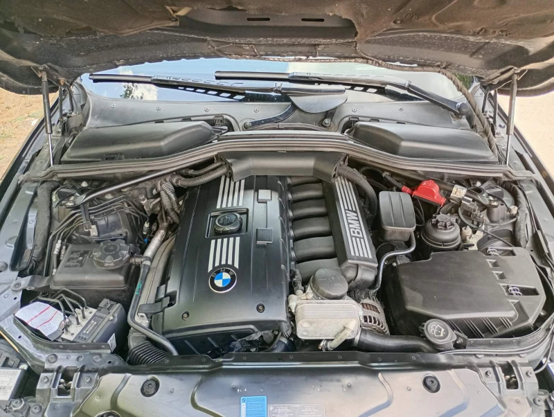 BMW 525, снимка 11 - Автомобили и джипове - 51484324