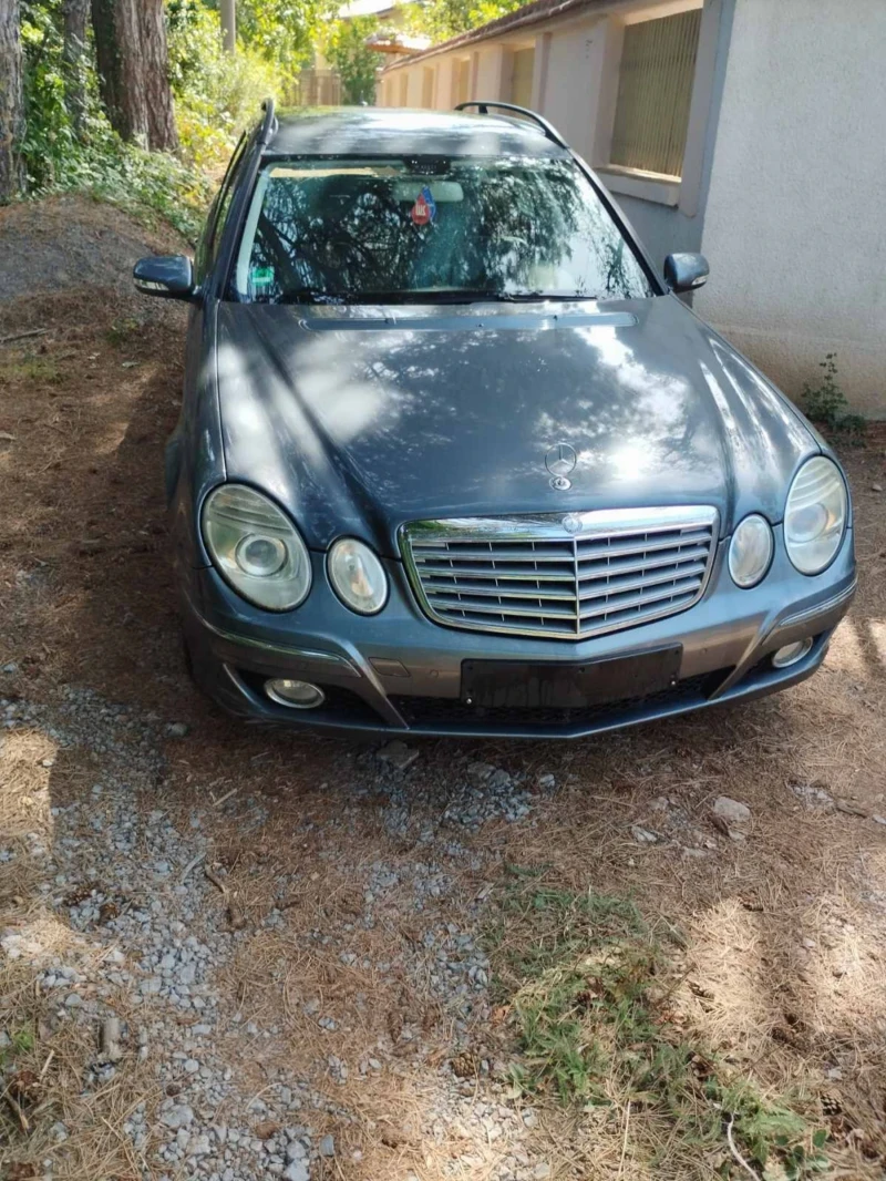 Mercedes-Benz E 220 CDI, снимка 4 - Автомобили и джипове - 51805634