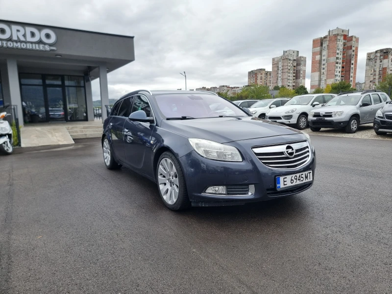 Opel Insignia 2.0ECOFLEX, снимка 8 - Автомобили и джипове - 51934923
