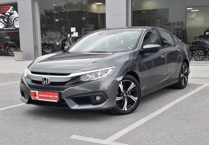 Honda Civic 1.6 i-DTEC Elegane MT