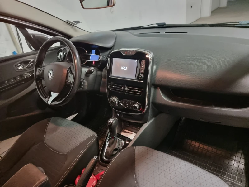 Renault Clio, снимка 8 - Автомобили и джипове - 52709286