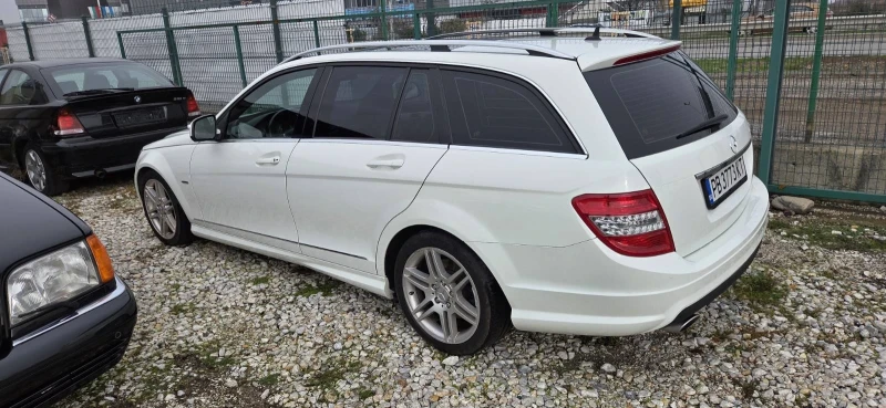 Mercedes-Benz C 320, снимка 2 - Автомобили и джипове - 52850139