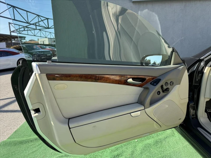 Mercedes-Benz SL 500, снимка 8 - Автомобили и джипове - 53000523