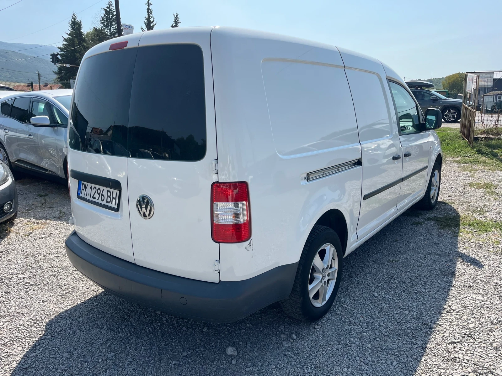 VW Caddy 1.9 TDI Maxi - изображение 6