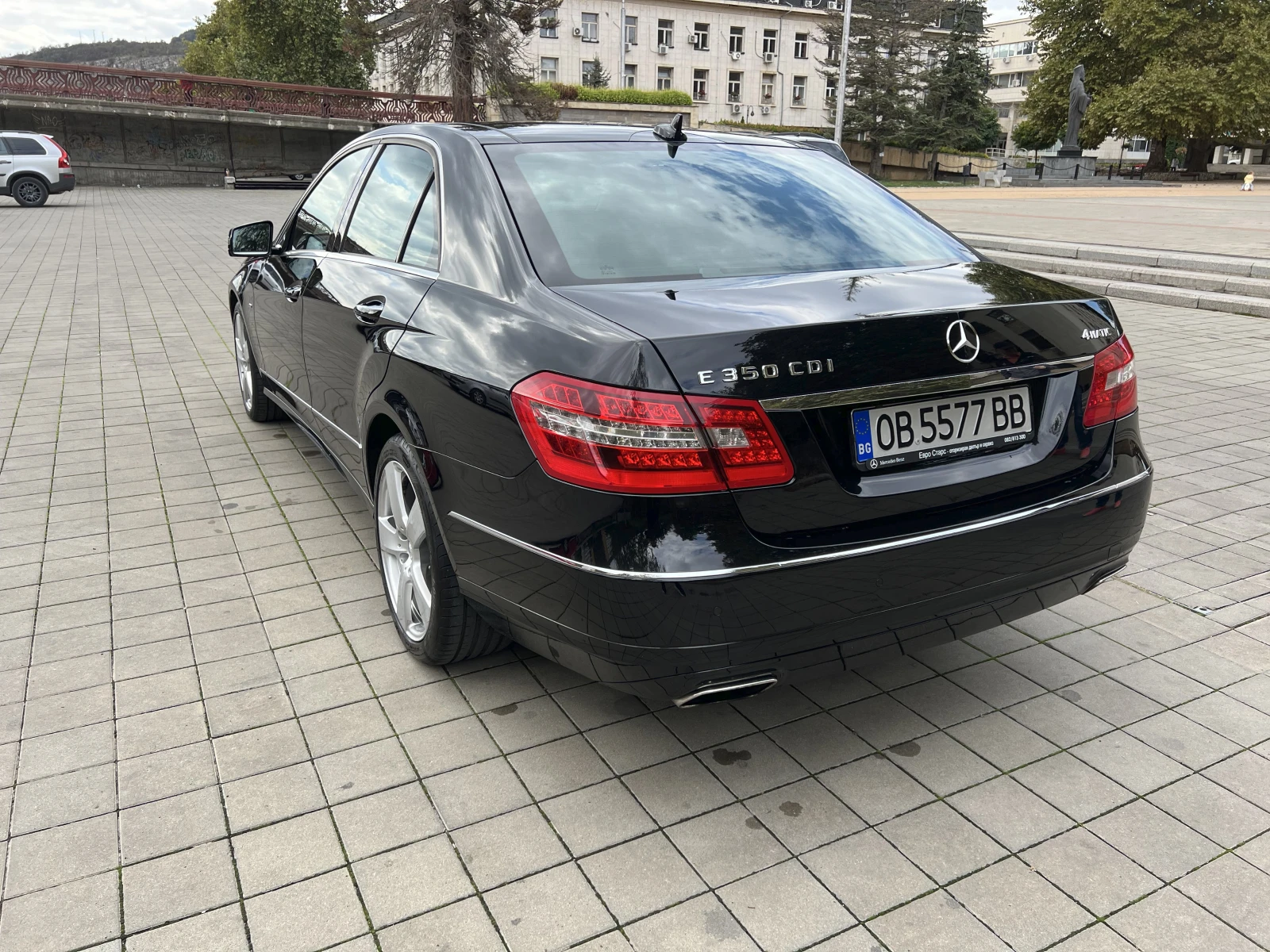 Mercedes-Benz E 350  - изображение 2