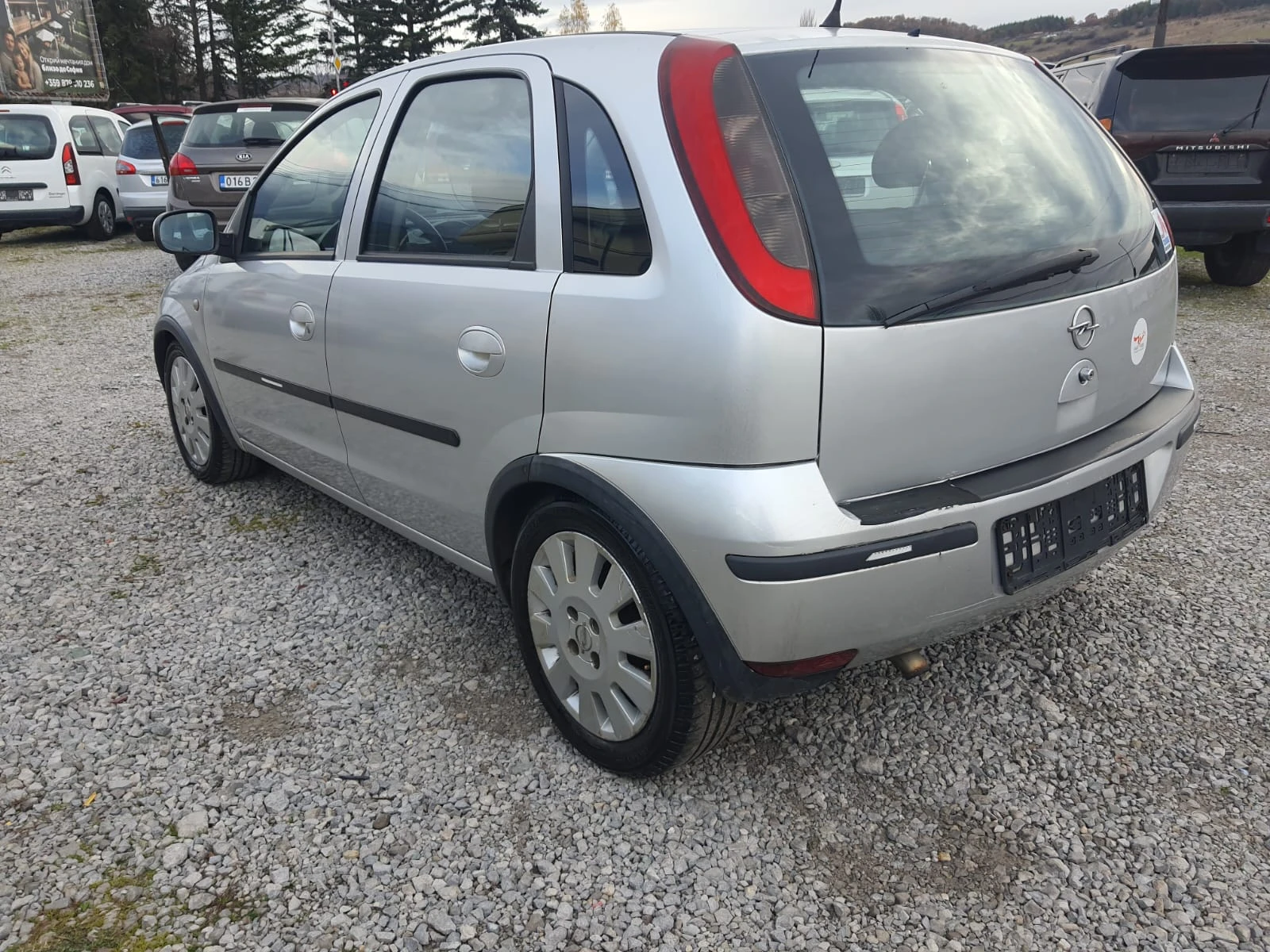 Opel Corsa  - изображение 6