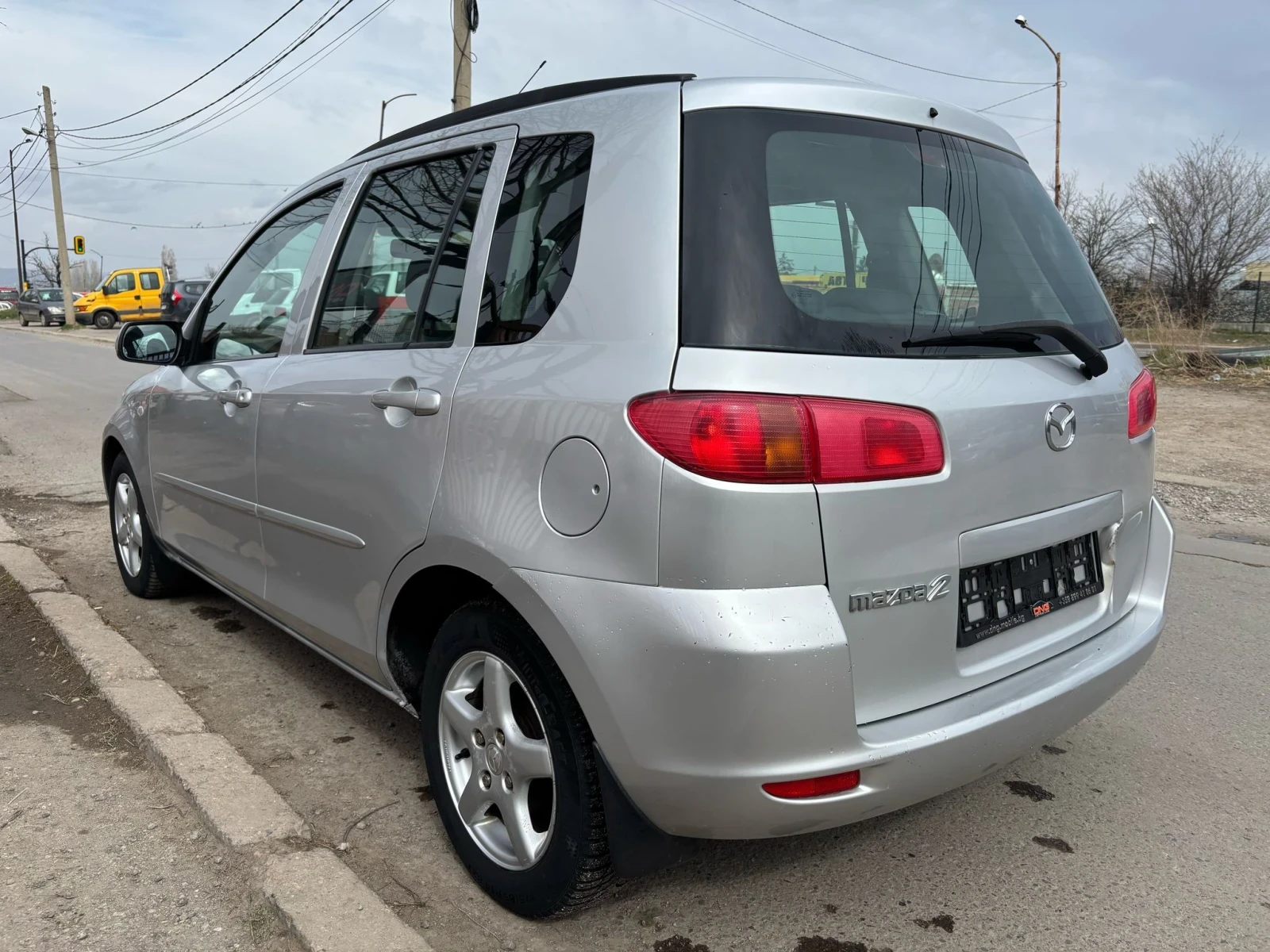 Mazda 2 1, 300 EURO4 - изображение 5