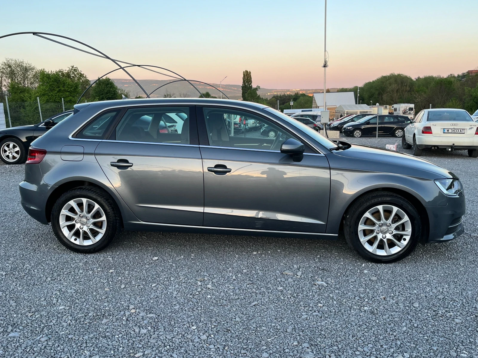 Audi A3 1.6 TDI 105k - изображение 7
