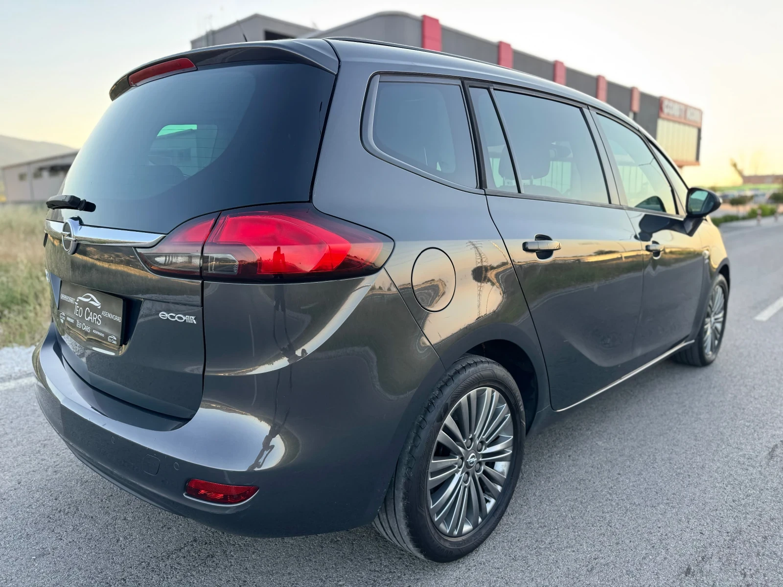 Opel Zafira Tourer 1.4 TURBO / ACTIV / 6+ 1 / PODGREV  - изображение 7