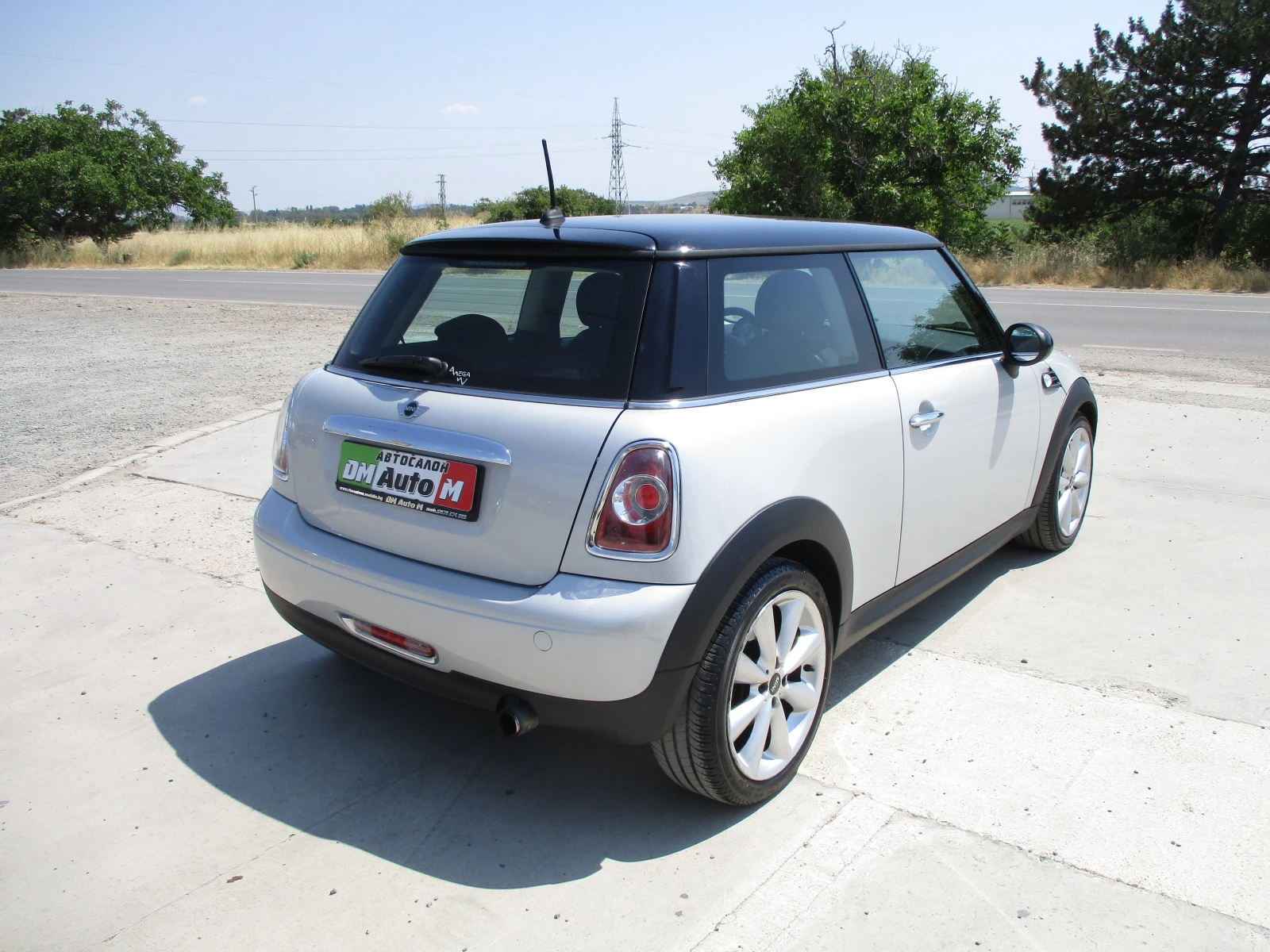 Mini Cooper 1.6/БЕНЗИН/122кс./АВТОМАТИК/КАТО НОВА - изображение 4