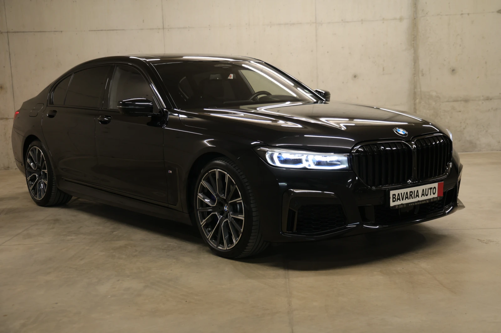 BMW 750 Long xDrive M-Paket 3xTV Exclusive-Individual - изображение 4