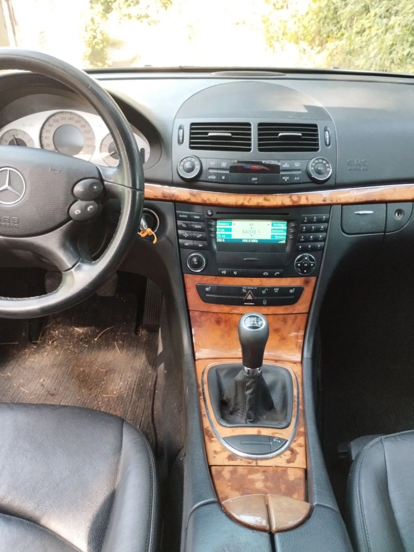 Mercedes-Benz E 220 CDI | Mobile.bg   10