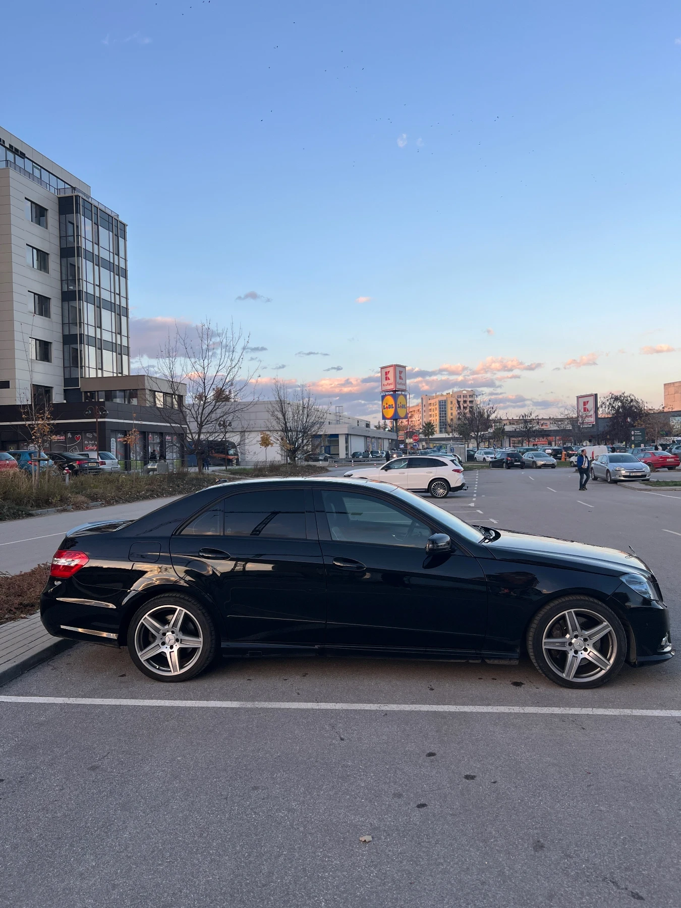 Mercedes-Benz E 500 Mercedes-Benz E500 500 AMG V8 388 *  | Mobile.bg   4