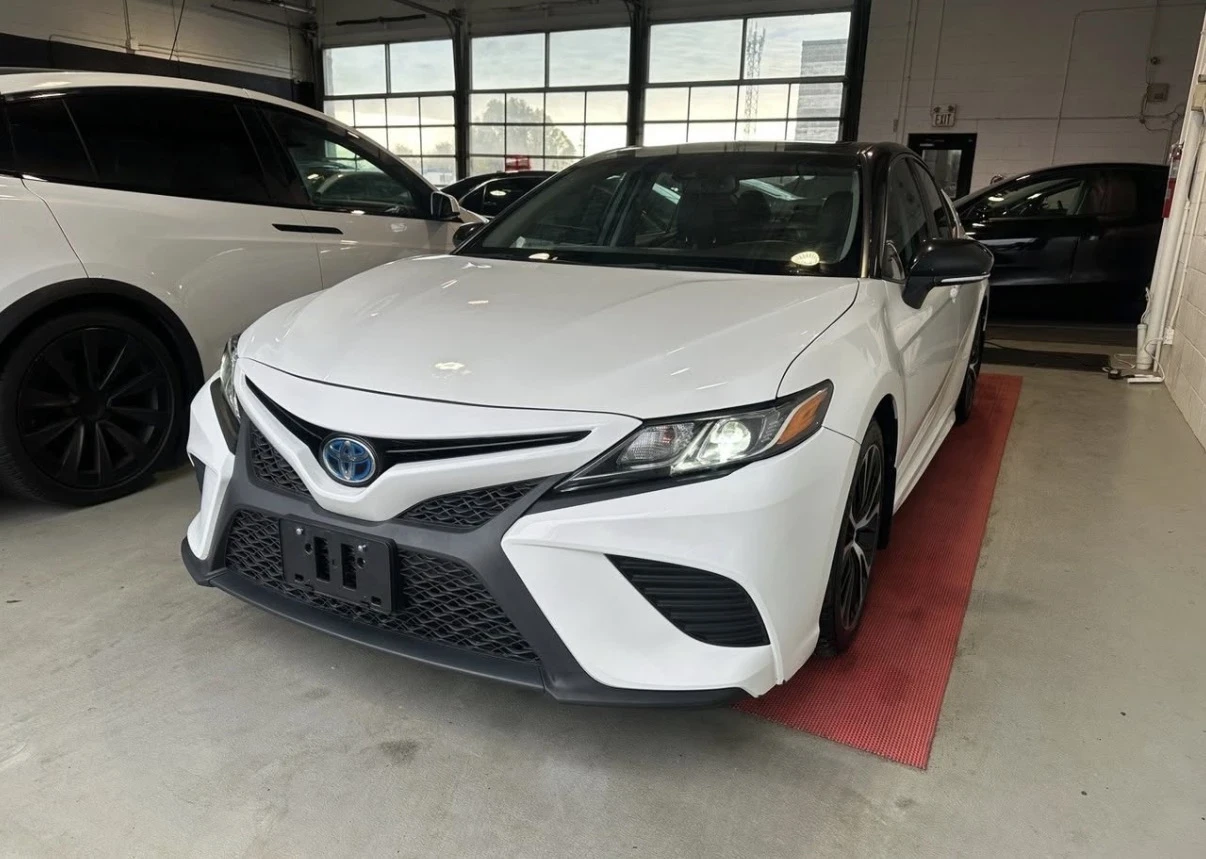 Toyota Camry Hybrid | Камера | ECO | Сервизна история |  - изображение 2