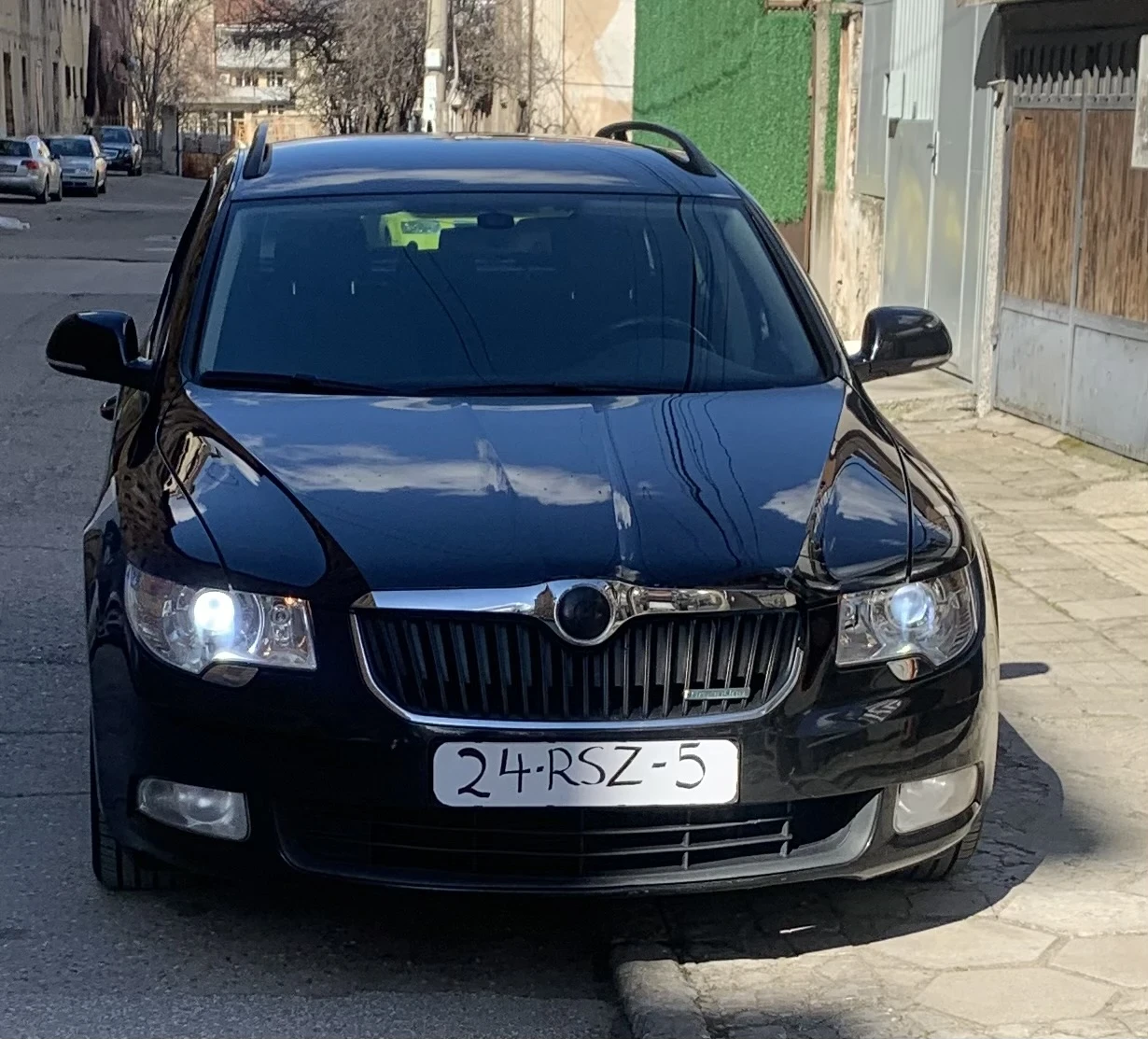 Skoda Superb 1.6 diesel  | Mobile.bg � ����������� 1
