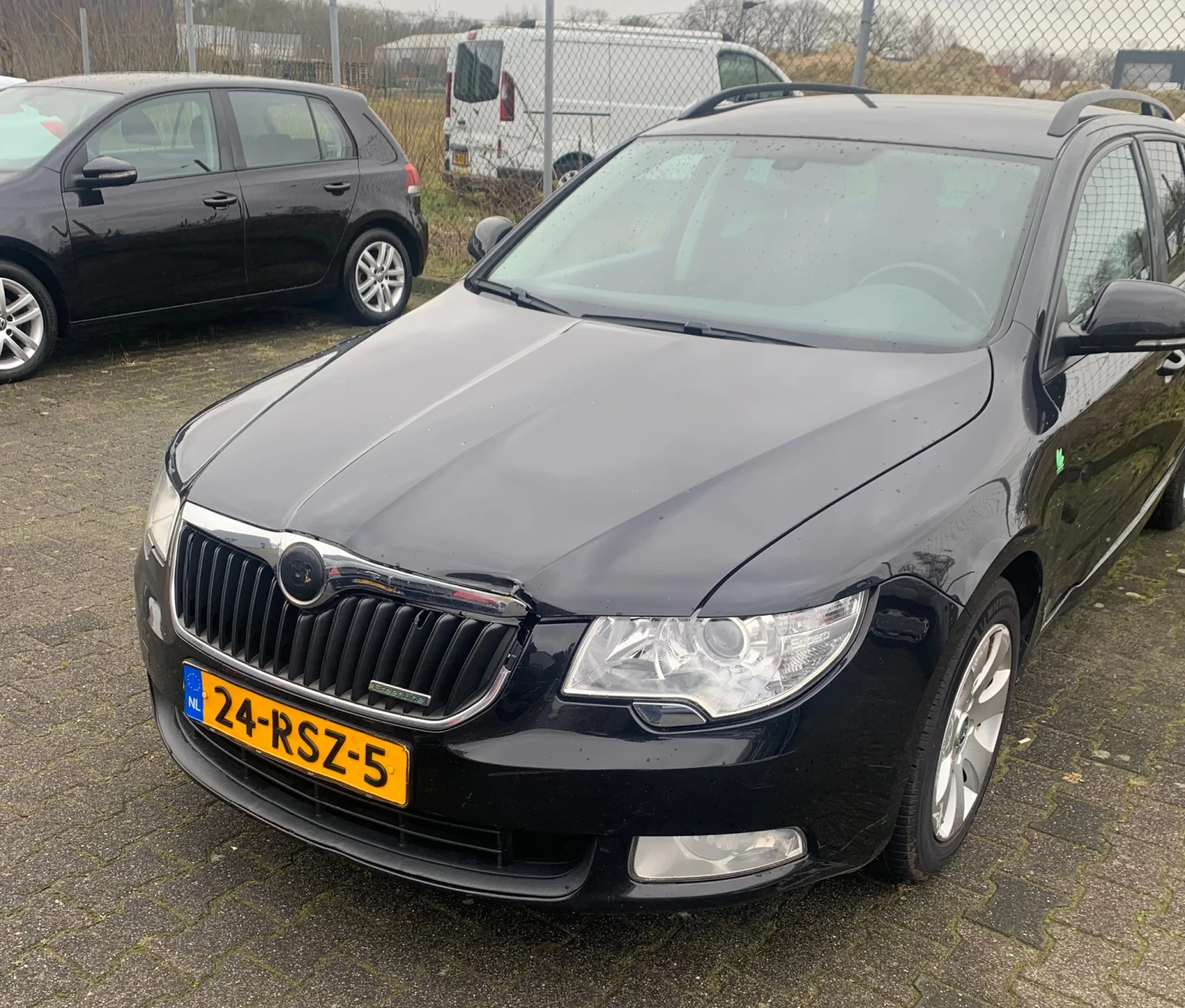 Skoda Superb 1.6 diesel  - изображение 5