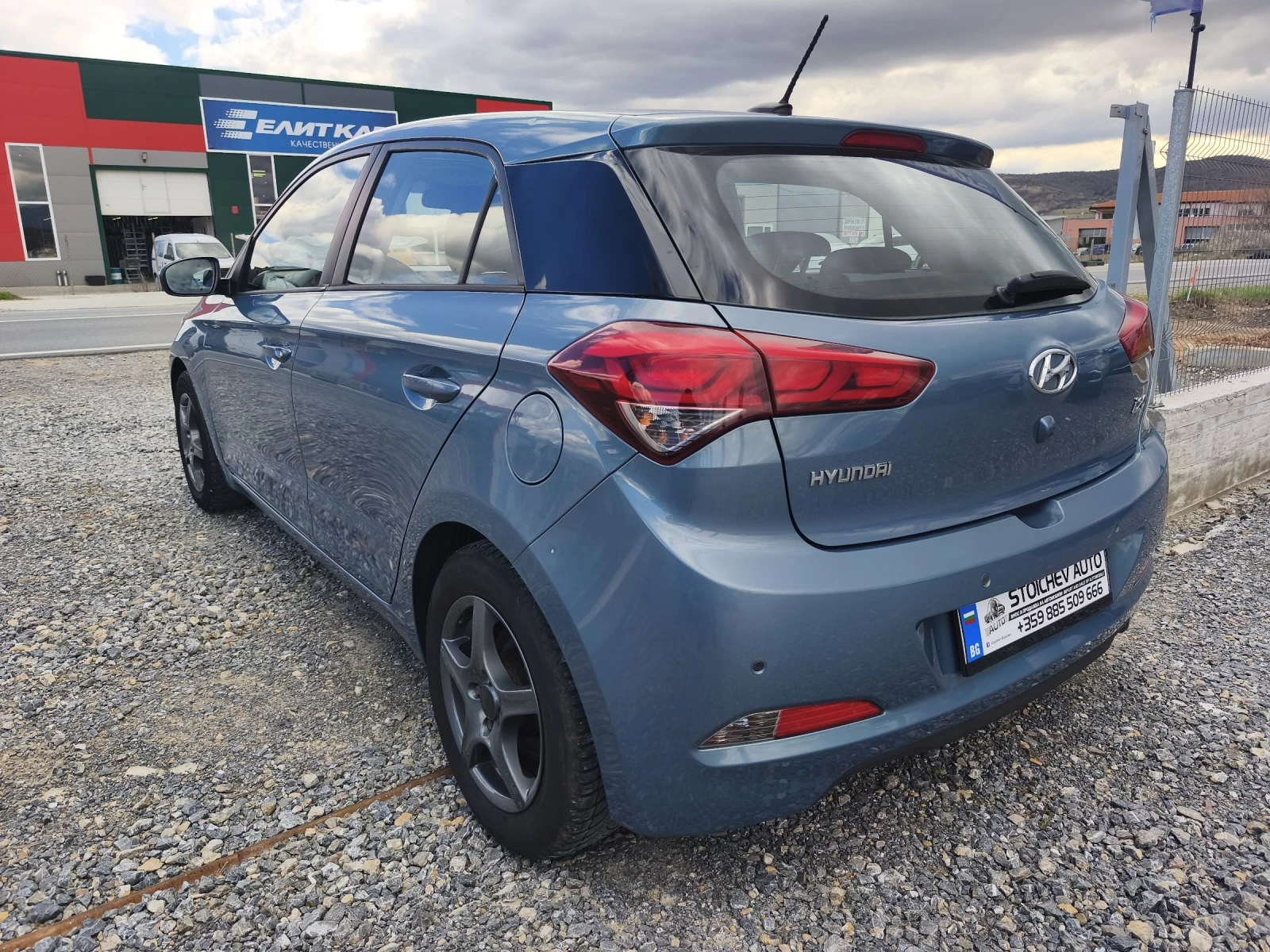 Hyundai I20, снимка 7 - Автомобили и джипове - 54031796