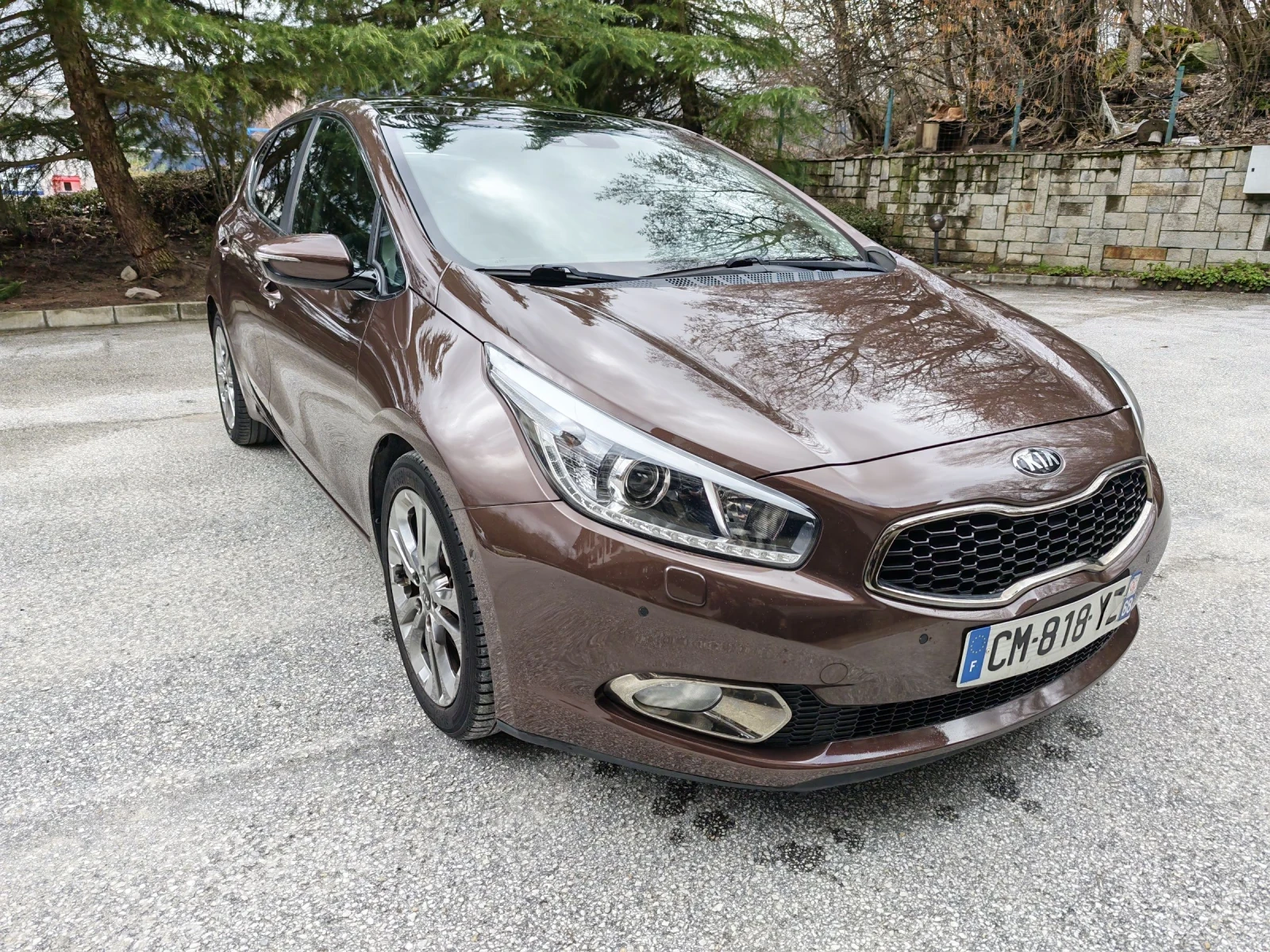 Kia Ceed 1.6 ����� 128 ���� Premium  | Mobile.bg � ����������� 2