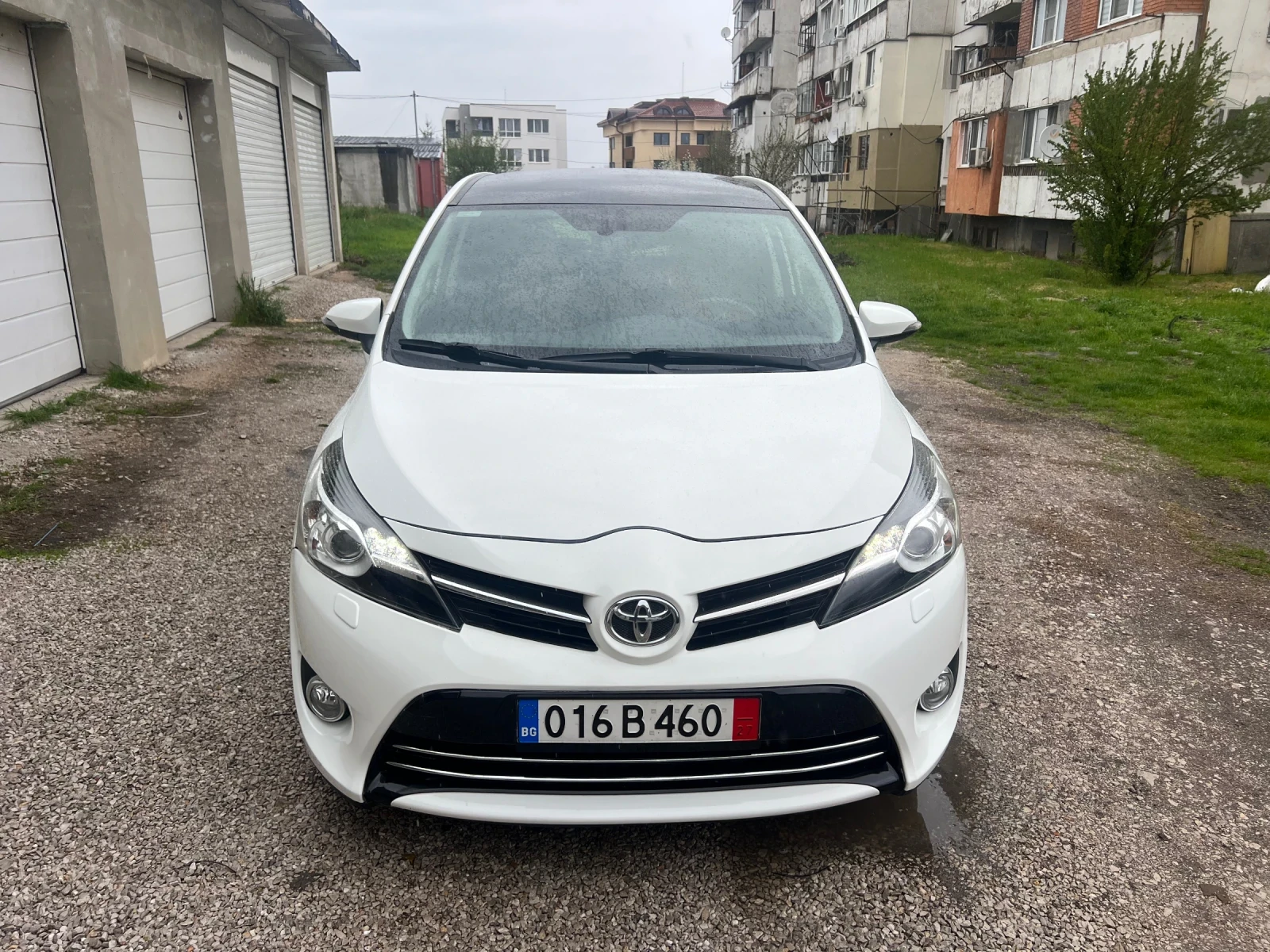 Toyota Corolla verso 2.0 D Sol | Mobile.bg � ����������� 2