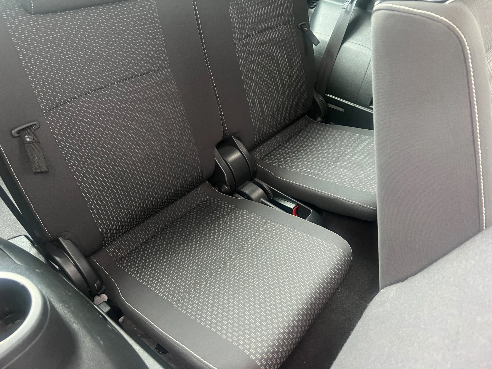 Toyota Corolla verso 2.0 D Sol | Mobile.bg � ����������� 12