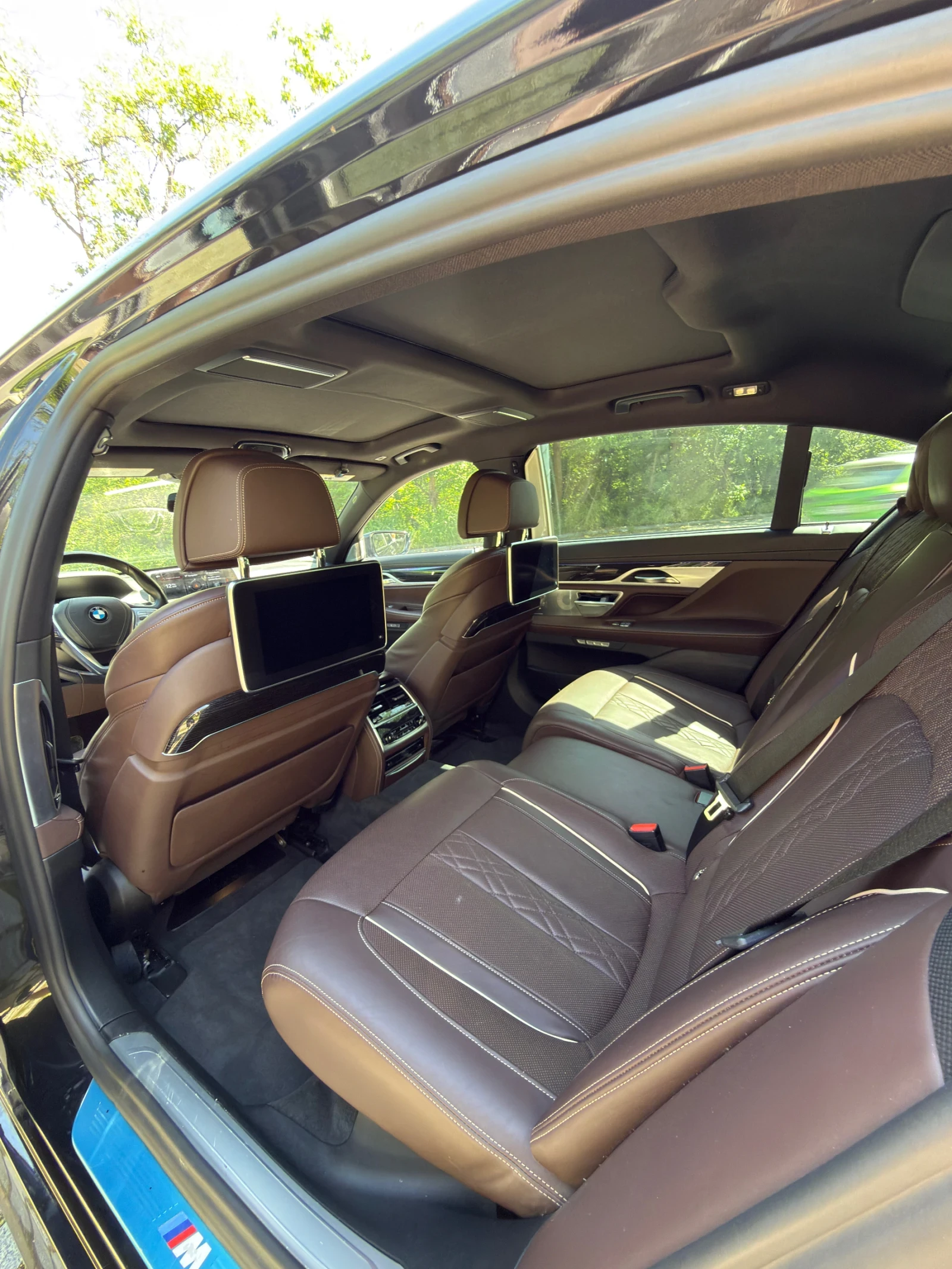 BMW 750 LI X-Drive, снимка 14 - Автомобили и джипове - 54543139