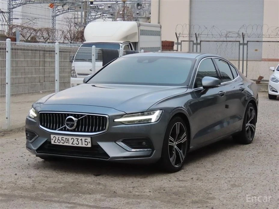 Volvo S60, снимка 2 - Автомобили и джипове - 54569125