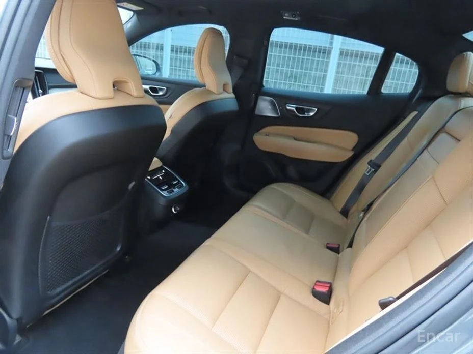 Volvo S60, снимка 7 - Автомобили и джипове - 54569125