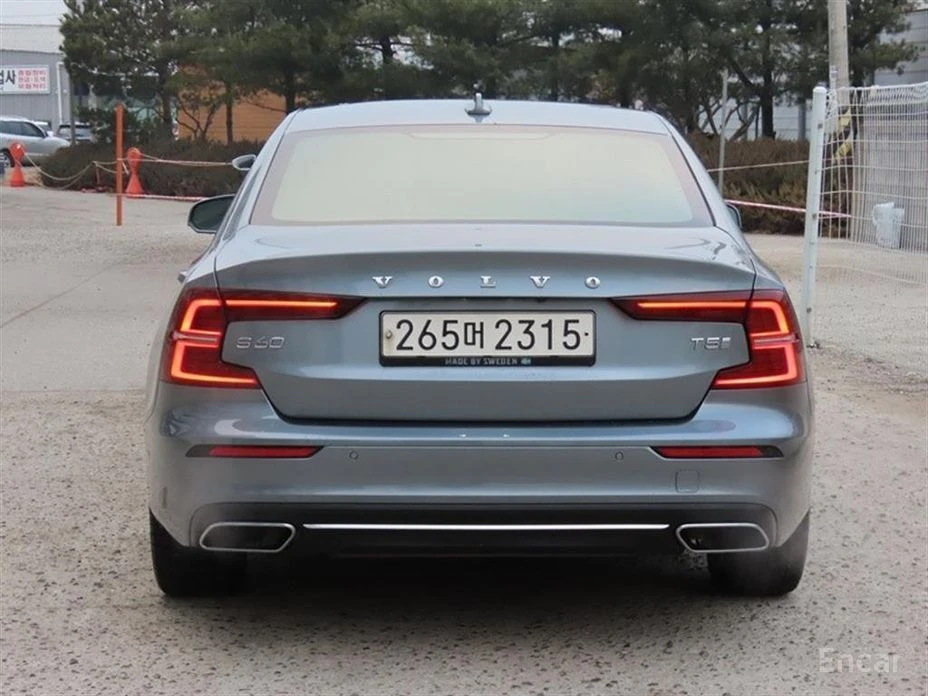 Volvo S60, снимка 4 - Автомобили и джипове - 54569125