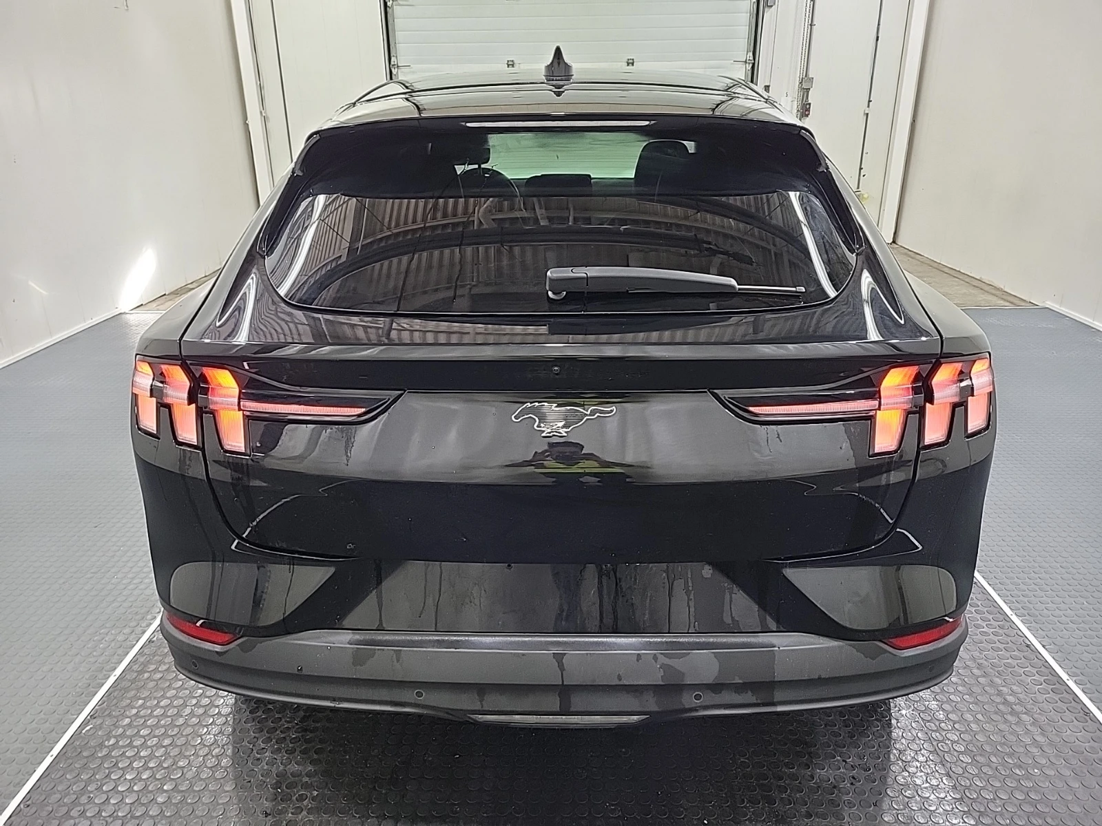 Ford Mustang Mach-E Select AWD, снимка 7 - Автомобили и джипове - 54725767