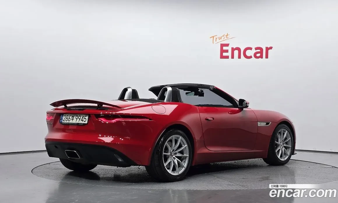 Jaguar F-Type P300* MERIDIAN* DIGITAL* КАМЕРА, снимка 2 - Автомобили и джипове - 55089133