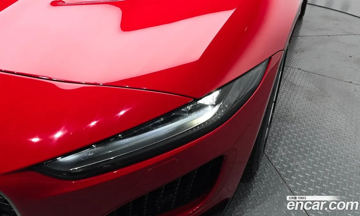 Jaguar F-Type P300* MERIDIAN* DIGITAL* КАМЕРА, снимка 13 - Автомобили и джипове - 55089133