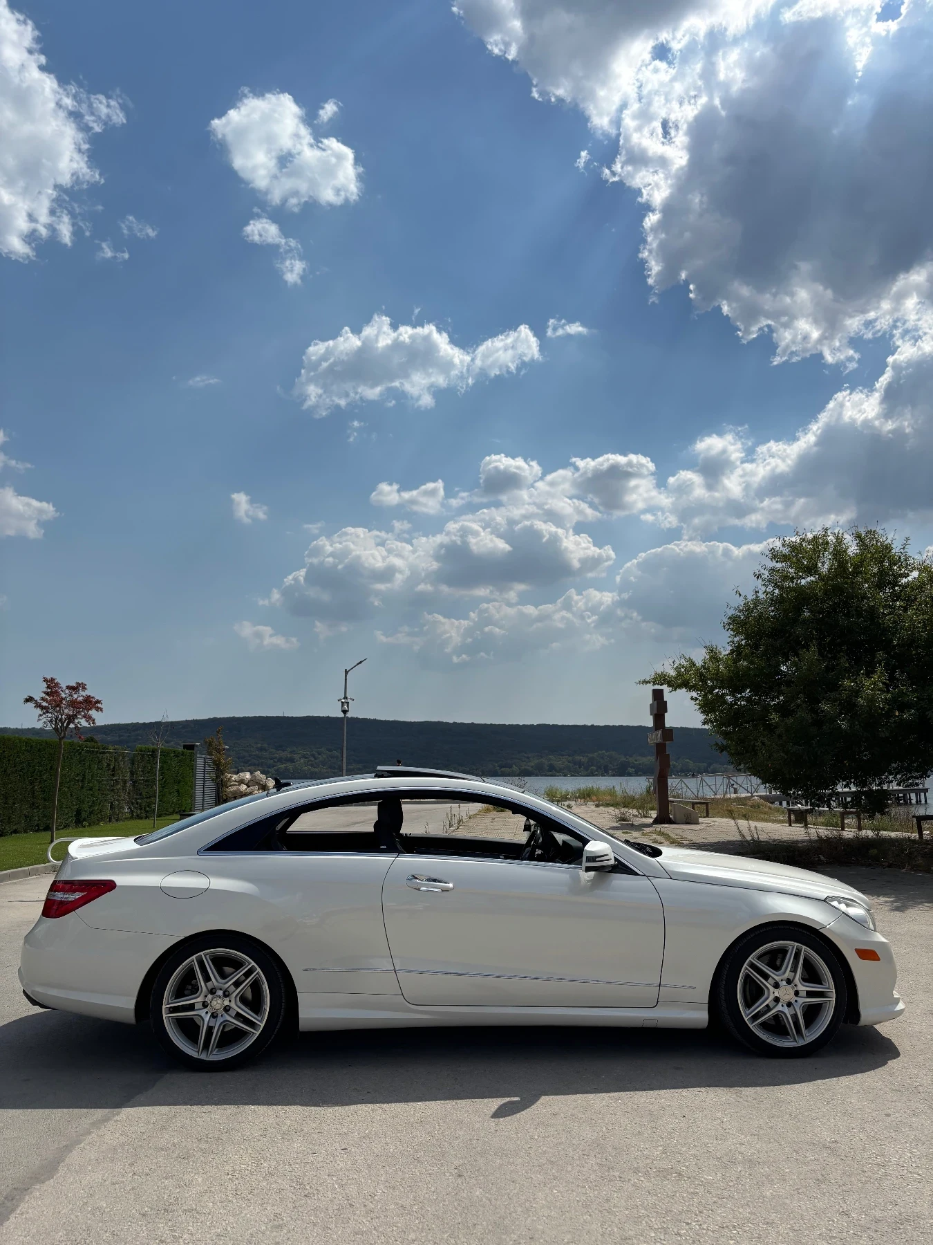 Mercedes-Benz E 500, снимка 5 - Автомобили и джипове - 55103052