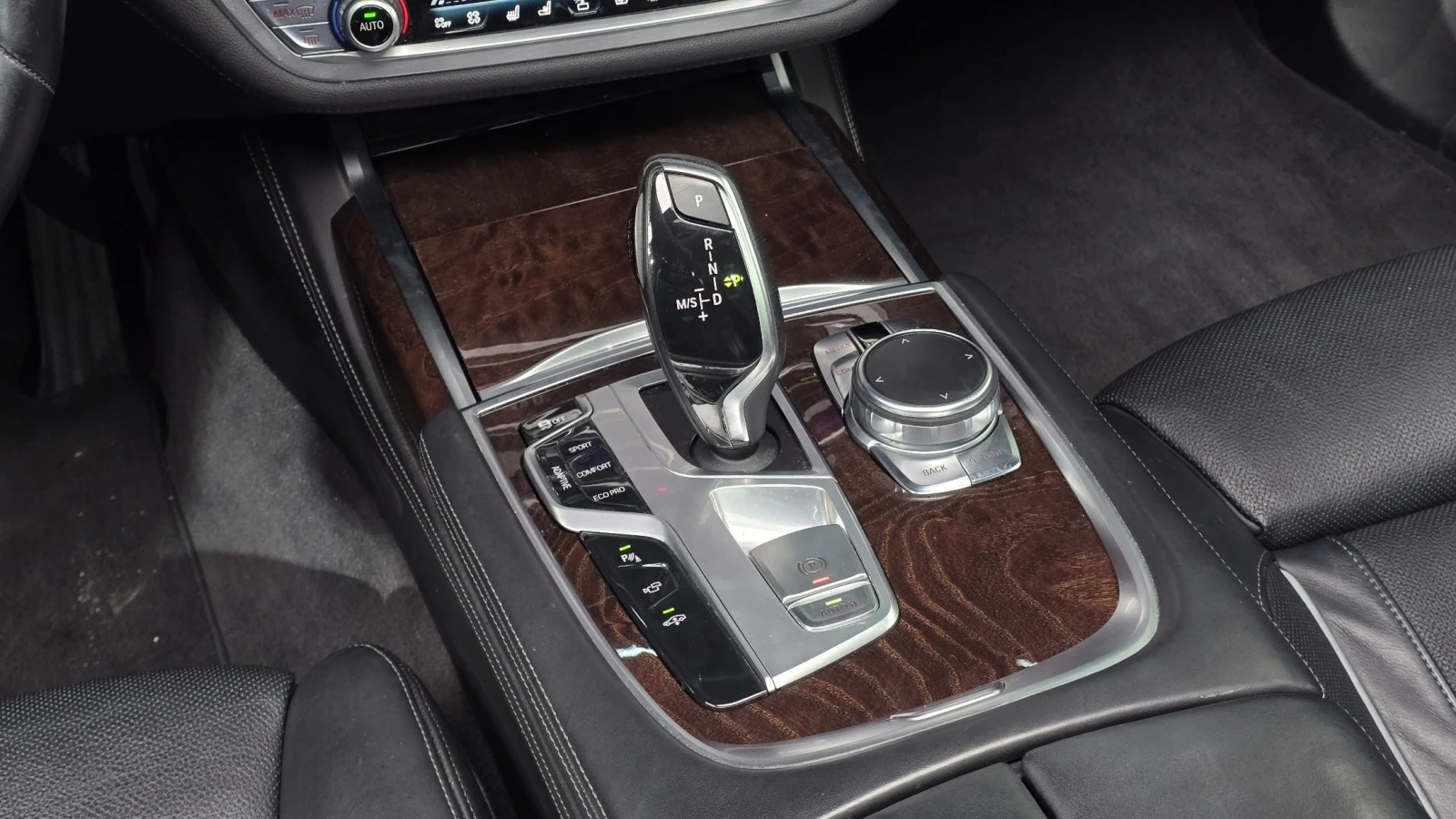 BMW 740 B58* XDRIVE* DISTR* 360* �����* �����* TV* KEYLESS | Mobile.bg � ����������� 12