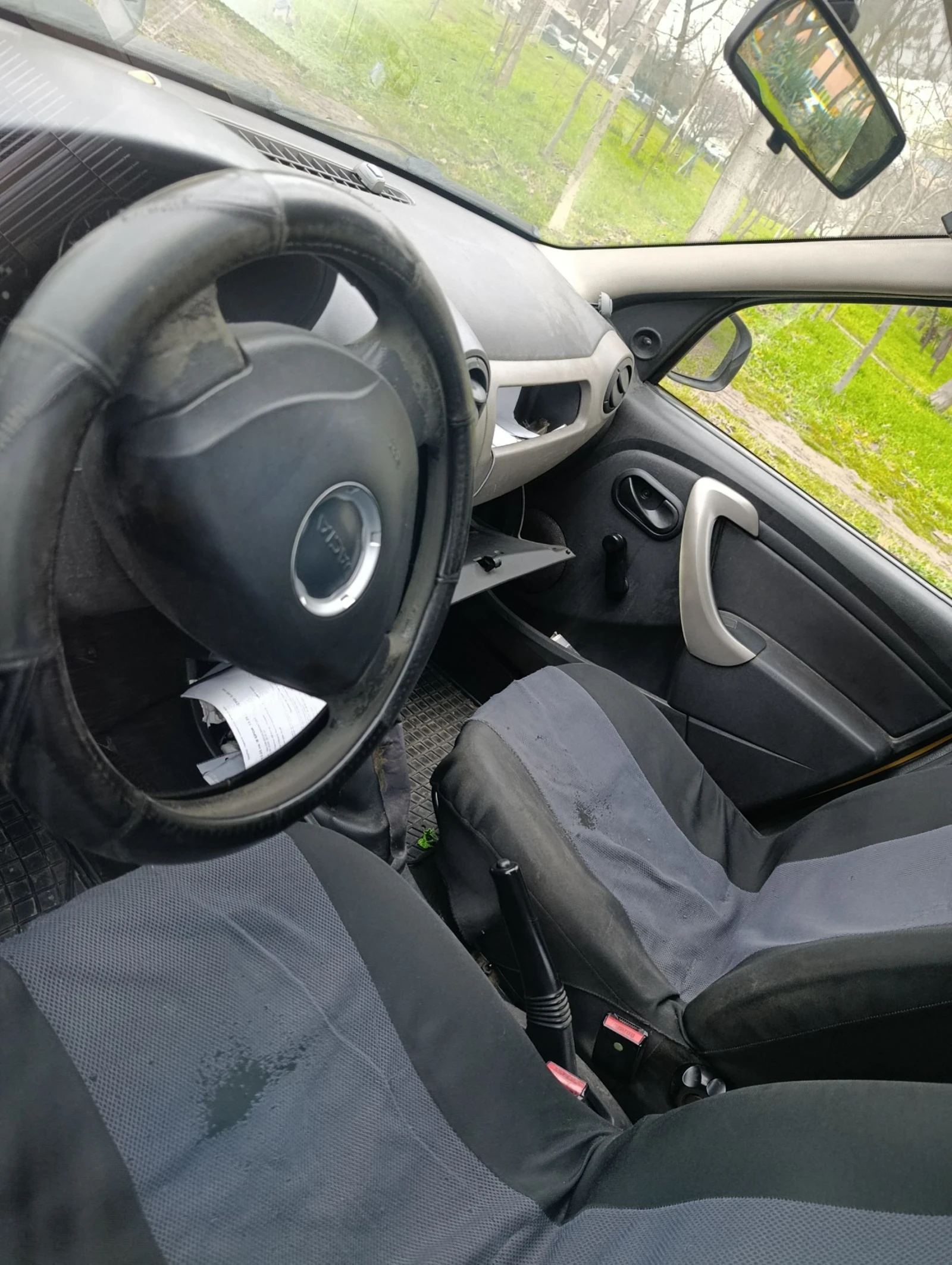 Dacia Logan, снимка 6 - Автомобили и джипове - 55415266