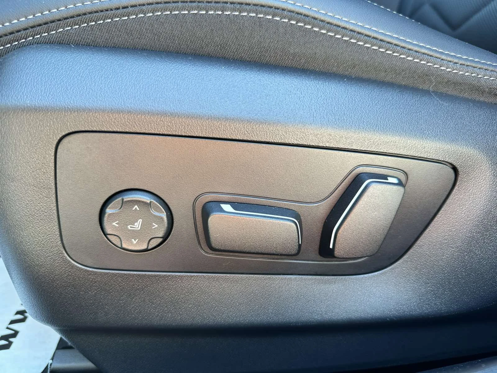 BMW 520 D xDrive M /Camera/Harman Kardon, снимка 7 - Автомобили и джипове - 55523739