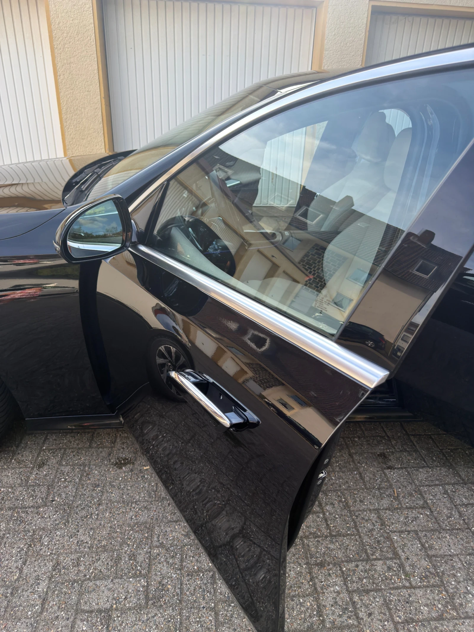 Mercedes-Benz E 200 W214, снимка 12 - Автомобили и джипове - 55620710