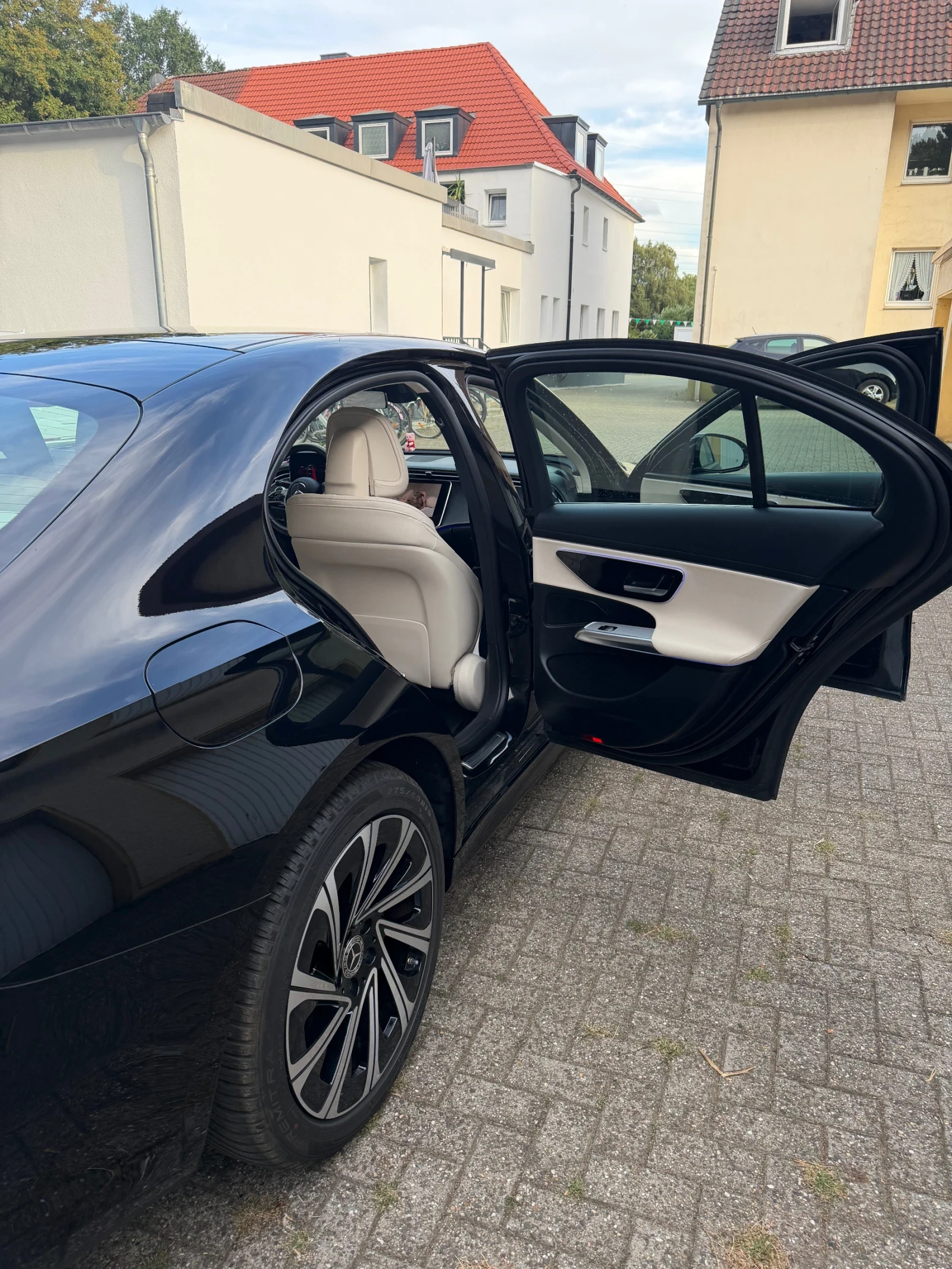 Mercedes-Benz E 200 W214, снимка 5 - Автомобили и джипове - 55620710