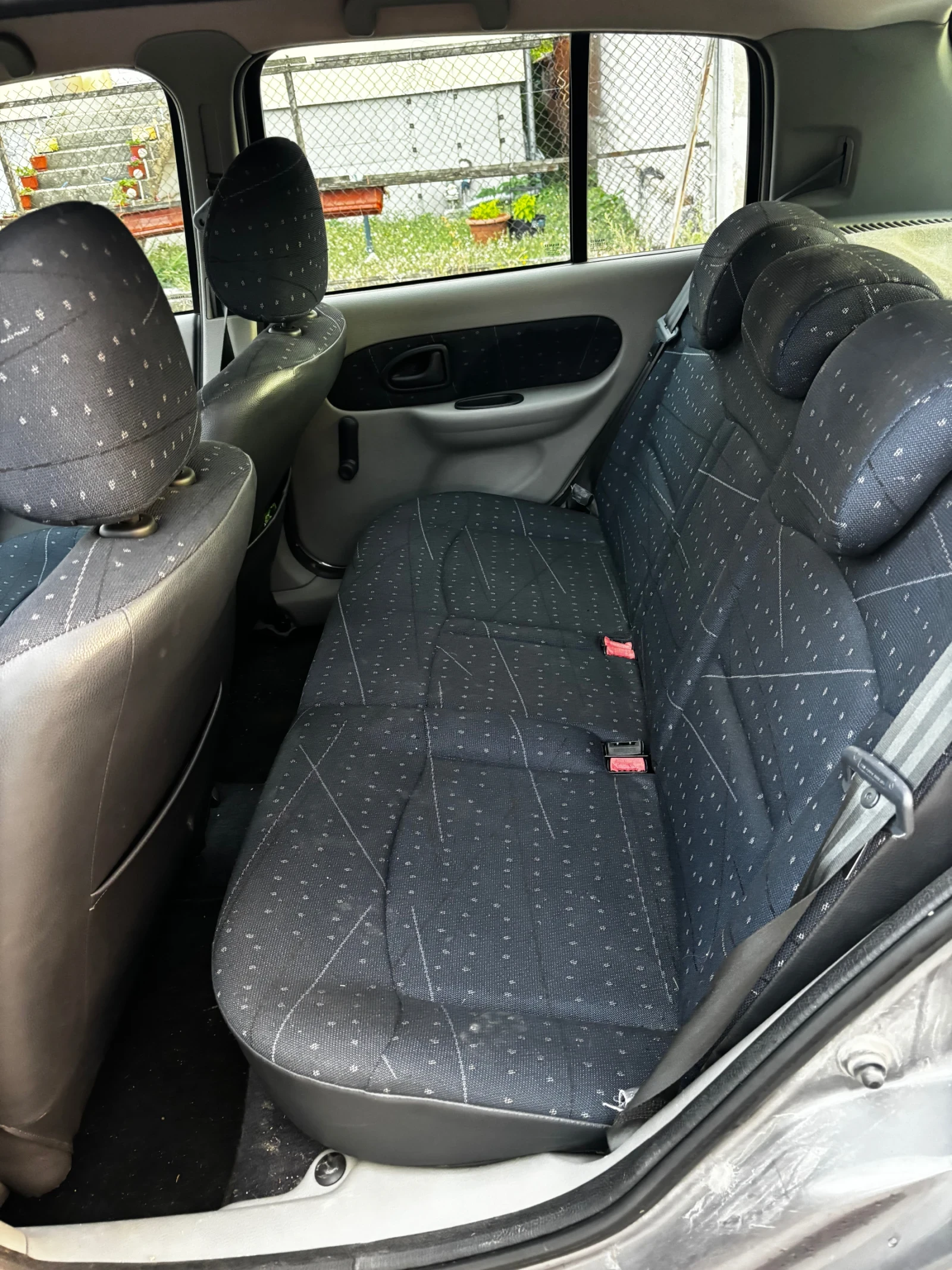 Renault Clio, снимка 7 - Автомобили и джипове - 56087535