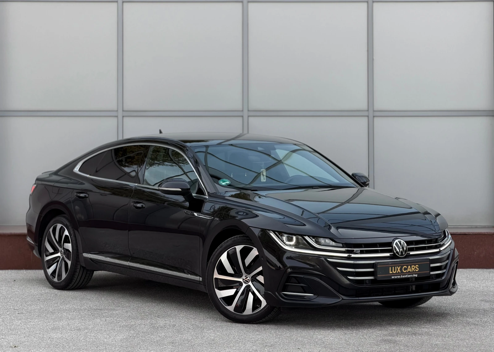 VW Arteon -R-line-Massage-Keyless-Ambient-Navi-4M-Harman-