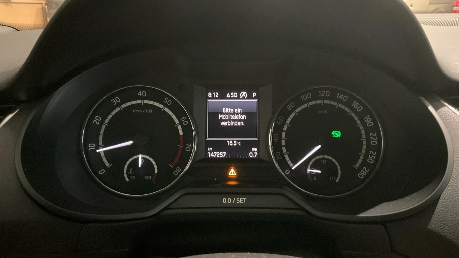 Skoda Octavia VRS Challenge 2.0TSI, снимка 8 - Автомобили и джипове - 56363014