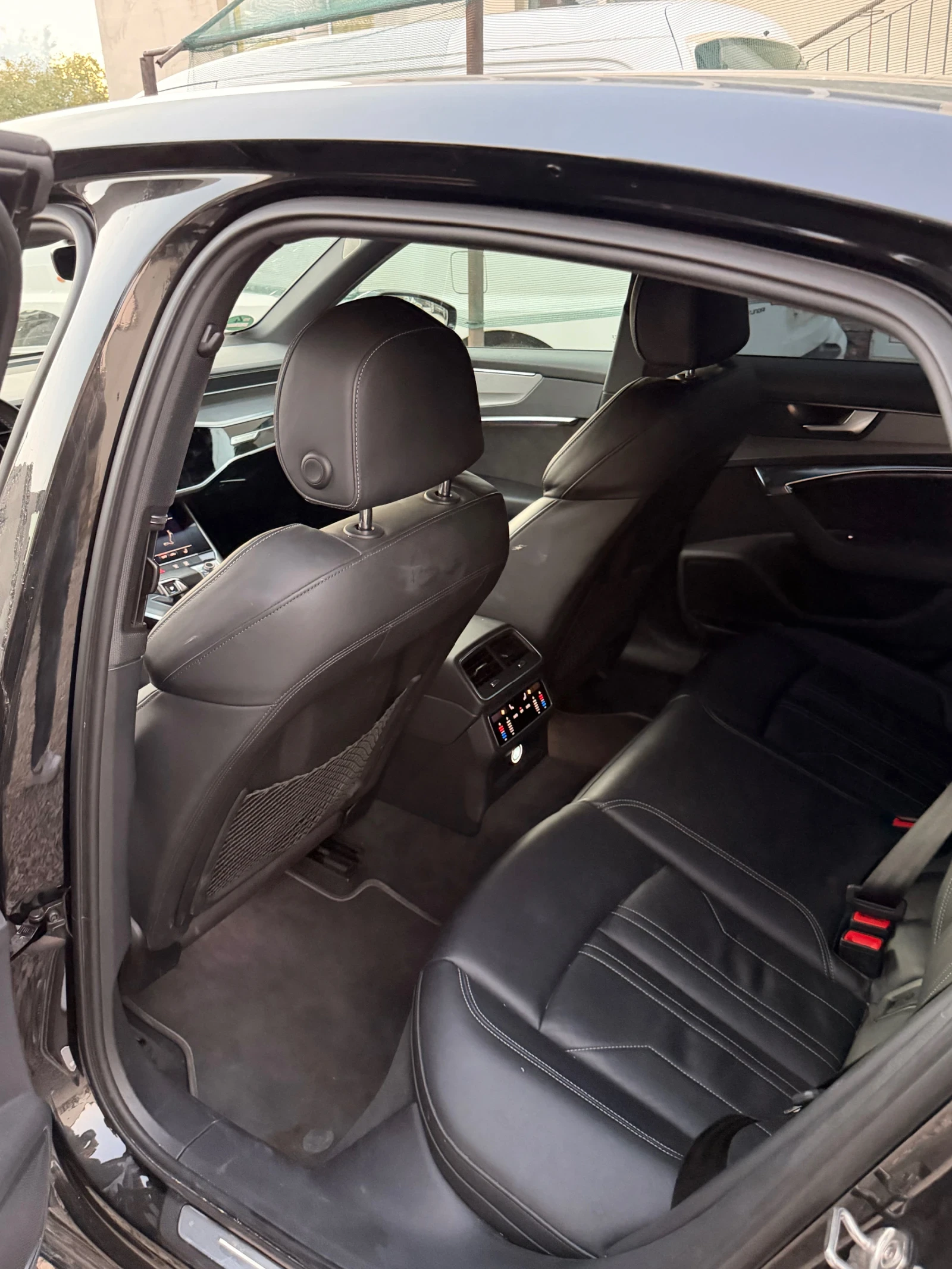 Audi A6, снимка 10 - Автомобили и джипове - 56556371