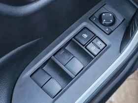 Toyota Rav4 LE AWD* подгрев* задна камера* 3 режима на каране* - 34400 лв. / 17588.44 € - 69655899 16