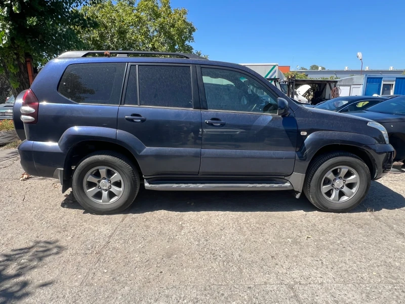 Toyota Land cruiser 3.0 D4D p120 автоматик , снимка 3 - Автомобили и джипове - 44453956