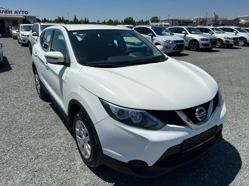 Nissan Qashqai (KATO НОВА), снимка 3 - Автомобили и джипове - 46446346