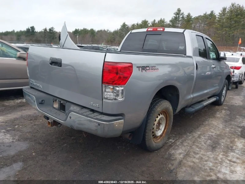 Toyota Tundra 5.7L V-8 DOHC, VVT, 381HP 4X4 Drive, снимка 11 - Автомобили и джипове - 52836417