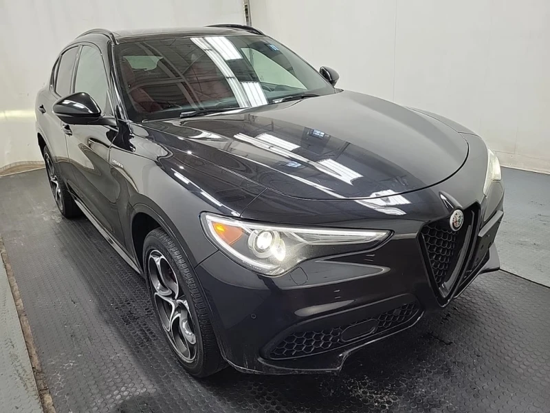 Alfa Romeo Stelvio * VELOCE * CARFAX * БЕЗ ПЪРВОНАЧАЛНА ВНОСКА, снимка 2 - Автомобили и джипове - 53253657