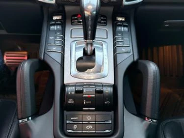 Porsche Cayenne  * * CARFAX * * АВТО КРЕДИТ - изображение 10