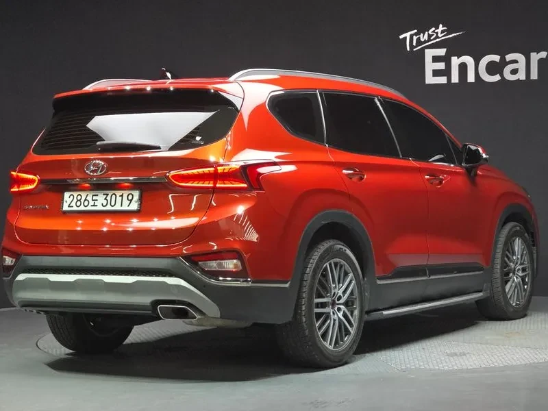 Hyundai Santa fe 2.0T 2WD EXCLUSIVE, снимка 2 - Автомобили и джипове - 55801357